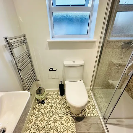 Comfort Suite In Manchester Stalybridge Exterior foto