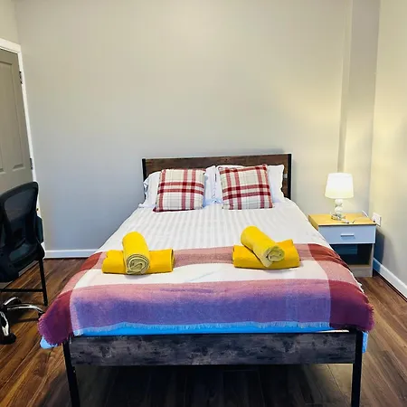 Comfort Suite In Manchester Stalybridge Exterior foto